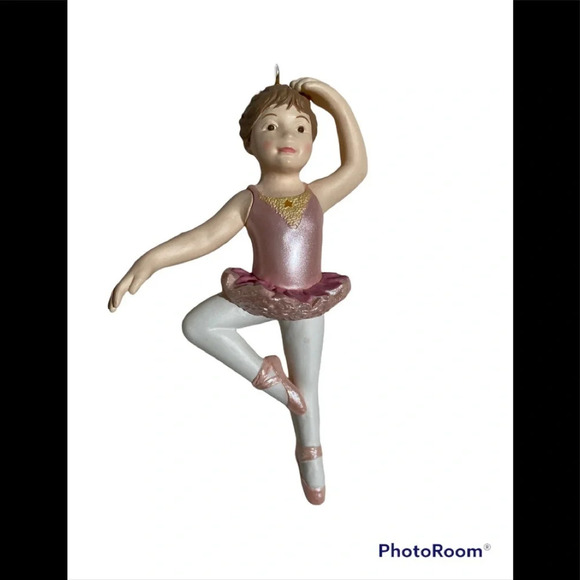 Hallmark 1993 On Her Toes Ballerina Ornament - Picture 3 of 4